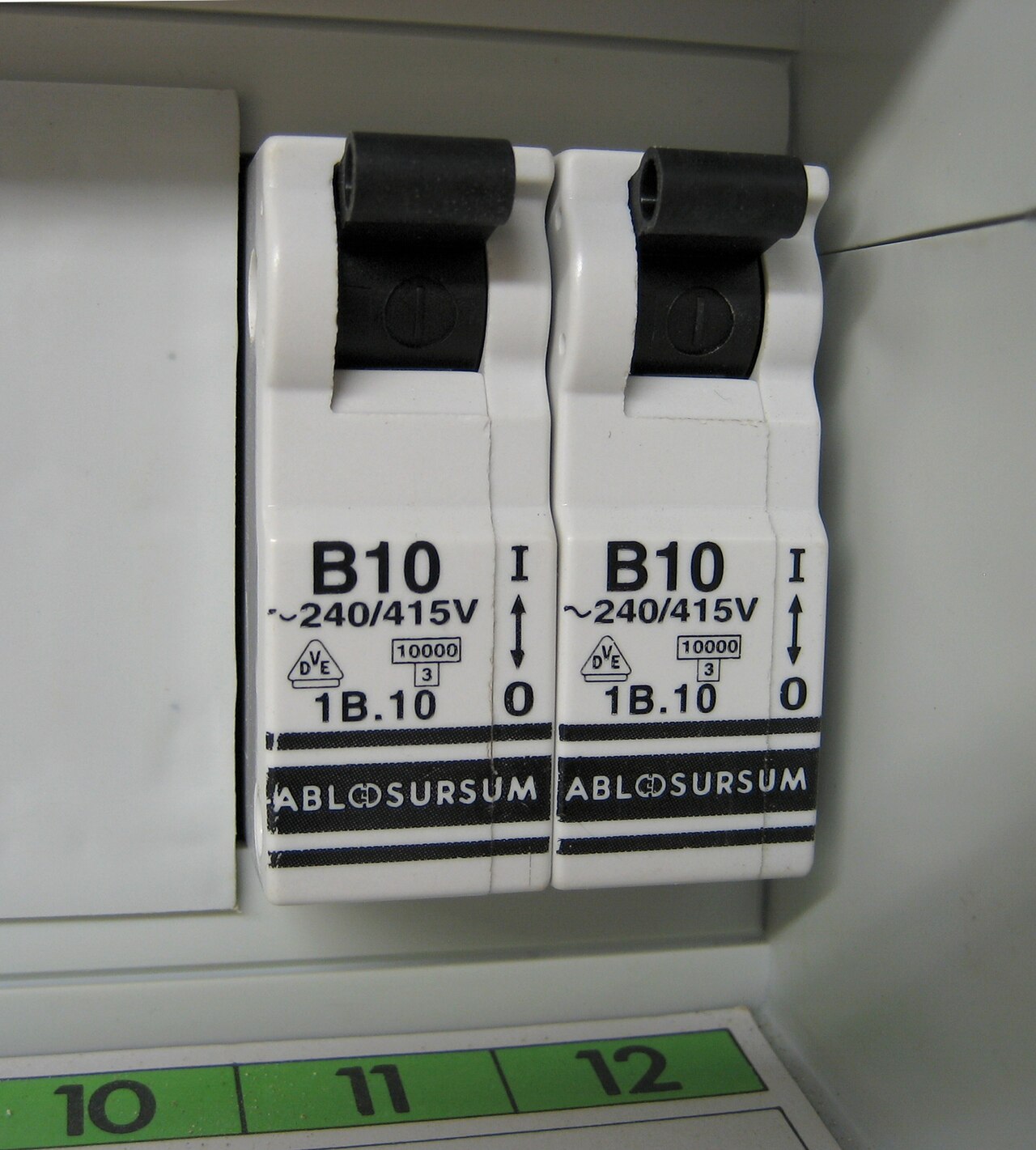 Magnetotermico differenziale 1P+N C16 30mA Tipo F Restart